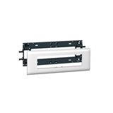 Mosaic csatorna-szerelvénykeret 85mm-fedélhez 8-egység kezeletlen műanyag fényesfehér DLP LEGRAND